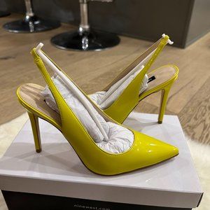 Brand new Nine West Feather Pointy toe pump